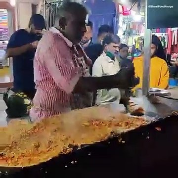 Mumbai's Famous Rajnikant Style Dosa! |