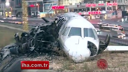Uçak kazasının boyutu hava aydınlanınca ortaya çıktı