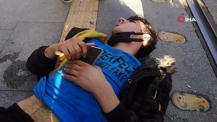 Yer: Bursa... Kazada acısını unuttu, ekranı kırılan telefonuna üzüldü