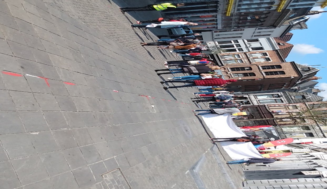 Mons - 1er mai - manifestation PTB - John Beugnies