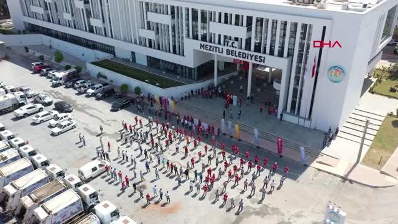 MERSİN MEZİTLİ BELEDİYESİ 1 MAYIS'I KUTLADI