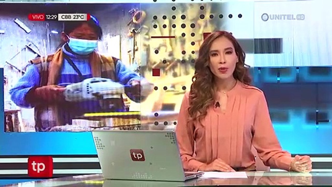 Día del Trabajo: María Luisa buscó alternativas en la carpintería para poder reactivar su economía