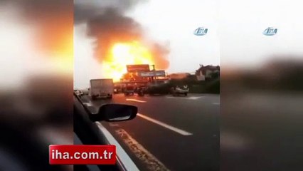 Akaryakıt istasyonunda tanker patladı!