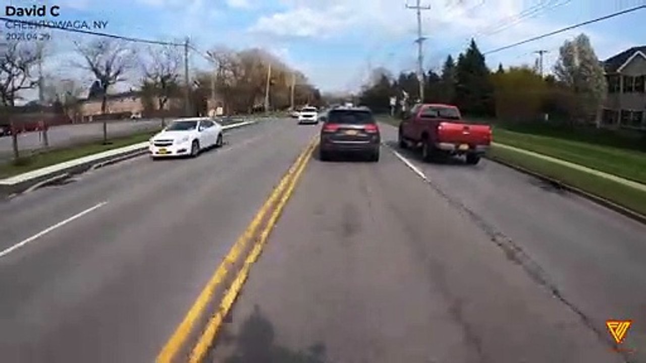 First close call 2021.04.29 — CHEEKTOWAGA, NY