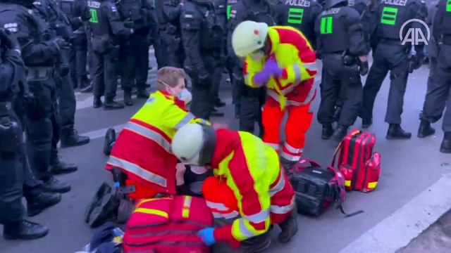 1 Mayıs gösterilerine polis müdahalesi