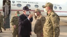 Milli Savunma Bakanı Akar, Irak'ın kuzeyindeki üs bölgesinde denetleme ve incelemelerde bulundu
