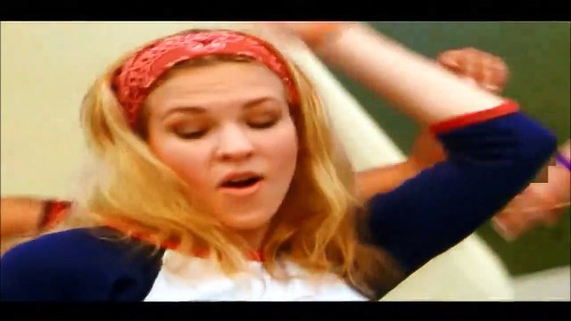 LORIE – PRÈS DE VOUS : BON ANNIVERSAIRE LORIE — AUJOURD'HUI 02/05/2021, LORIE A 39 ANS