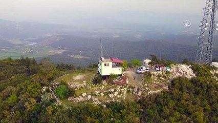 "Yangın bekçileri" ramazanda iftarlarını yeşil örtü üzerinde yapıyor