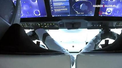 Görev bitti: 4 astronot dünyaya döndü