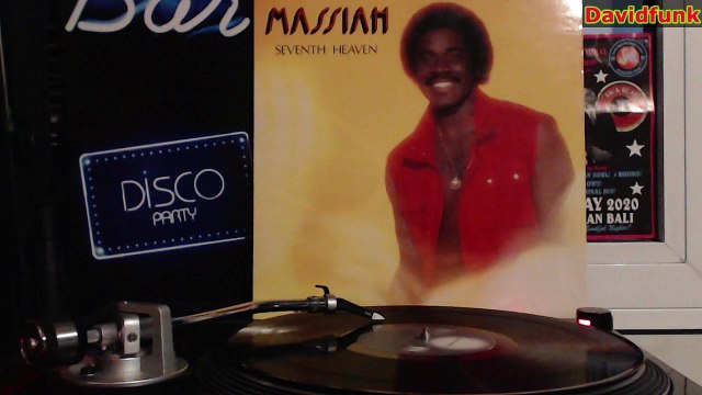 MAURICE MASSIAH - dancin' to the beat (1982)