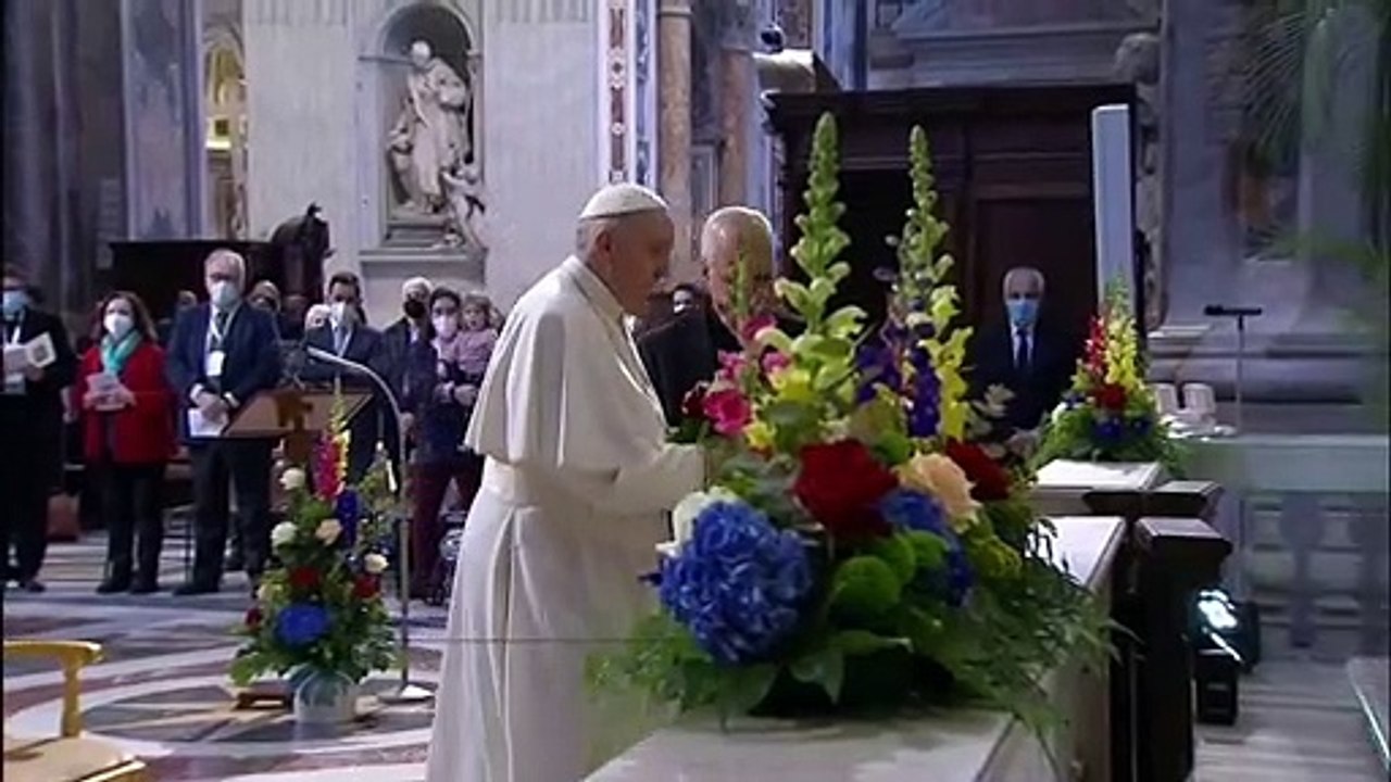 Papst ruft zu Gebeten für Ende der Pandemie auf