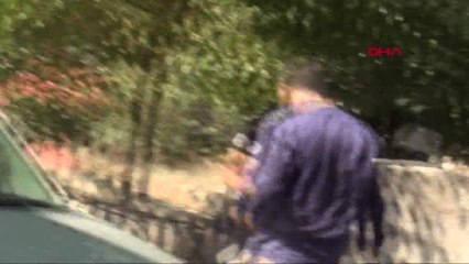 Son dakika haber! ADANA BABASI VE AĞABEYİNİ ÖLDÜREN ZANLI, DAHA ÖNCE DE POLİSE SALDIRMIŞ