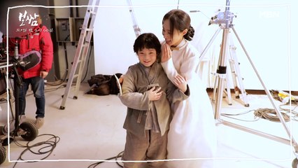 [비하인드] 옹주 권유리와 차돌 고동하, 보기만 해도 광대 승천하는 꽁냥꽁냥 둘의 케미!