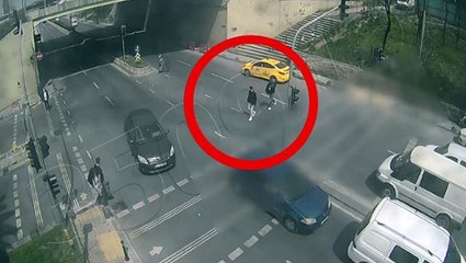 İstanbul'da plastik patlayıcı ele geçirilmesine ilişkin gözaltına alınan 3 şüpheli tutuklandı