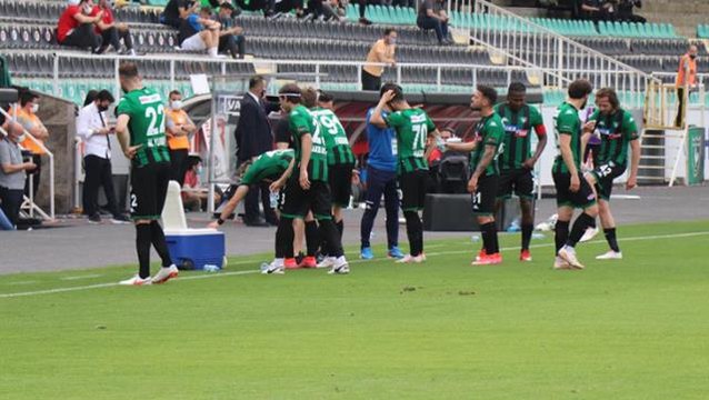 Süper Lig'de bitime 3 hafta kala küme düşen ilk takım Denizlispor oldu