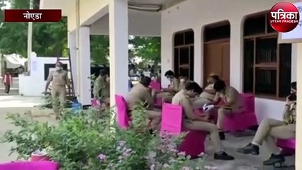 नोएडा में नहीं हो सका सोशल डिस्टेंसिंग का पालन देखें वीडियो