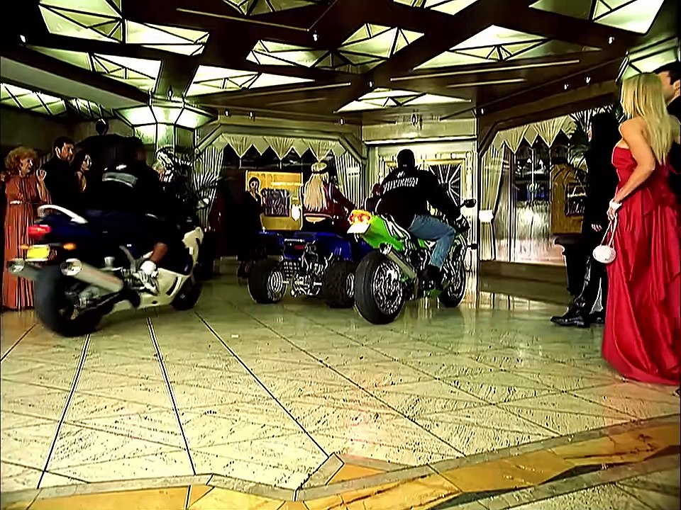 Eve - Let Me Blow Ya Mind (Official Music Video) Ft. Gwen Stefani