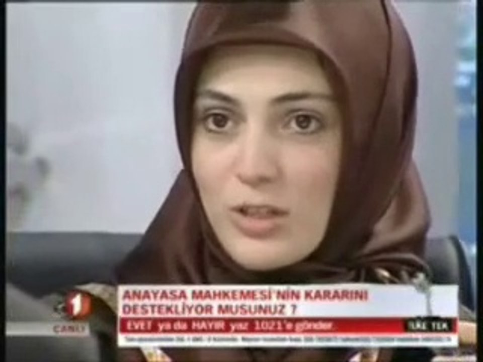 Başörtü Zulmünü Destekleyen Kızın Rezil Olduğu An!