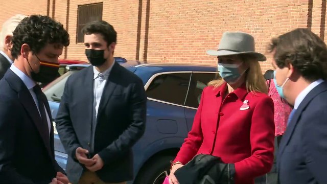 La infanta Elena, Victoria Federica y Froilán asisten a la plaza de toros de Las Ventas de Madrid en el regreso de los festejos taurinos