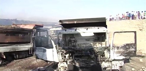 PKK'lı hainler iş makinelerini ateşe verdi