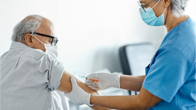 Over 500 Brits Have Been Admitted To Hospital Following COVID Vaccine