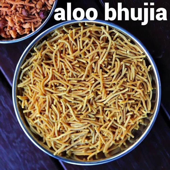 Chicken Curry Recipe | Chicken Curry For Beginners | Easy Recipe For Bachelors | Kabitaskitchen