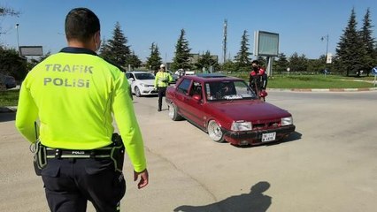 90 BİN TL'YE MODİFİYE ETTİĞİ OTOMOBİLİYLE 2'NCİ KEZ CEZA YEDİ
