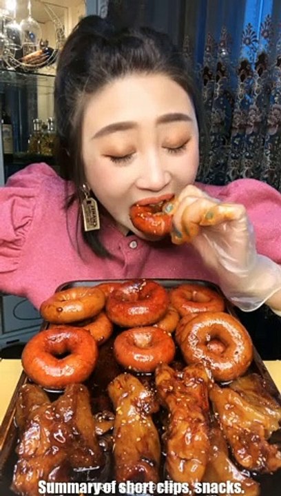 CHINESE EATING  FOODS SHOWING LIKE  Eating Meat, Eating Pork Ribs, eating chicken wings, eat seafood