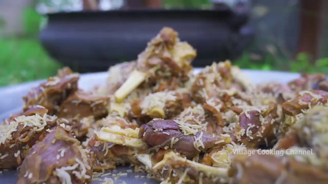 PESHAWARI CHAWAL | Pakistan Special Golden Pulao Recipe Cooking in Indian Village | Mutton Recipes