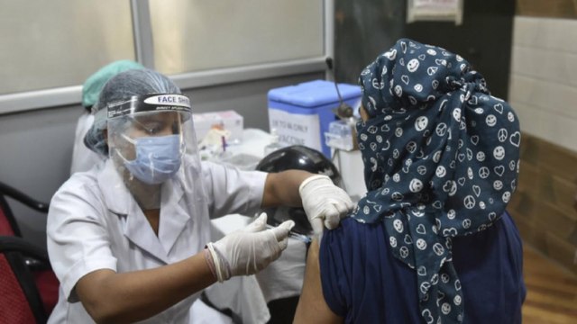 Covid vaccination for people in 18-44 age group begins