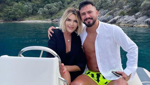 Gökhan Çıra, Selin Ciğerci ile pozuna Basit insanlarsınız yorumunu yapan kadın takipçisine küfretti