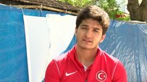 SPOR Milli halterci Muhammed Furkan Özbek: Olimpiyat için tecrübesizim ama korkmuyorum