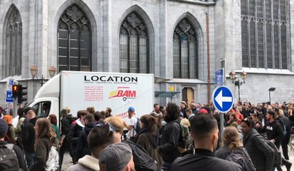 Un cortège de plusieurs centaines de personnes à Liège le 1er mai 2021