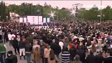 Ayuso pide el voto para su proyecto de "libertad" con la extrema derecha como socio preferente