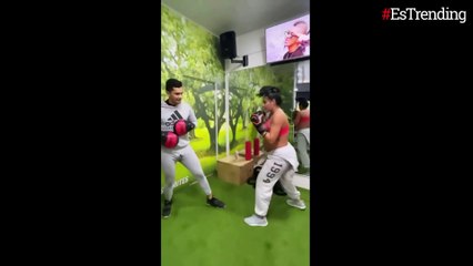 Andrea Valdiri compartió su rutina de ejercicios y en redes la criticaron