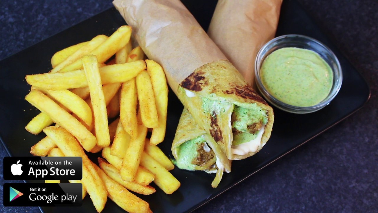 Reshmi Chicken Paratha Roll || Chicken Roll || Paratha Roll in Urdu | Hindi By Cook With Faiza