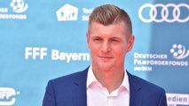 Hoeneß, Podolski & Co. huldigen Kroos bei Filmpremiere