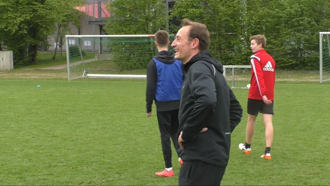 Ein Leben für den Fußball - Das ist Ex-BVB-Profi Emmanuel Krontiris