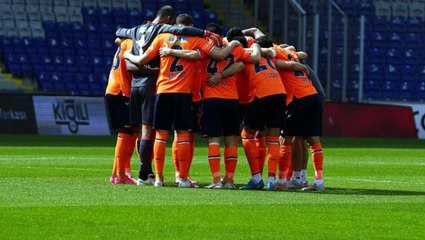 Ligin alt sıralarını yakından ilgilendiren karşılaşmada Başakşehir, sahasında Ankaragücü'nü 2-1 mağlup etti