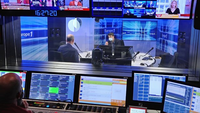 Les familles des lycéens ont le droit de refuser les autotests, assure Blanquer