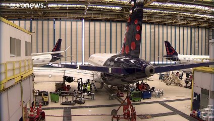 Préparation des pilotes et vérification des appareils pour reprendre les vols