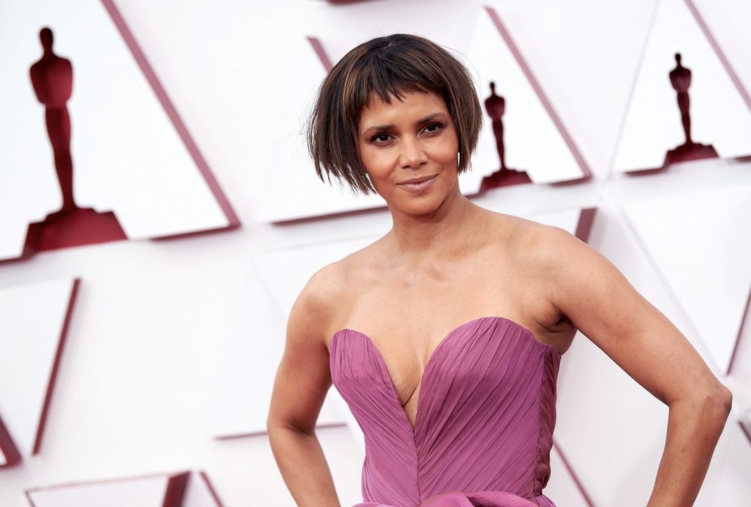 And Just Like That, Halle Berry’s Oscars Bob Is No More
