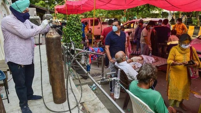 Oxygen langar organised by gurudwara in south Delhi amid Covid-19 surge