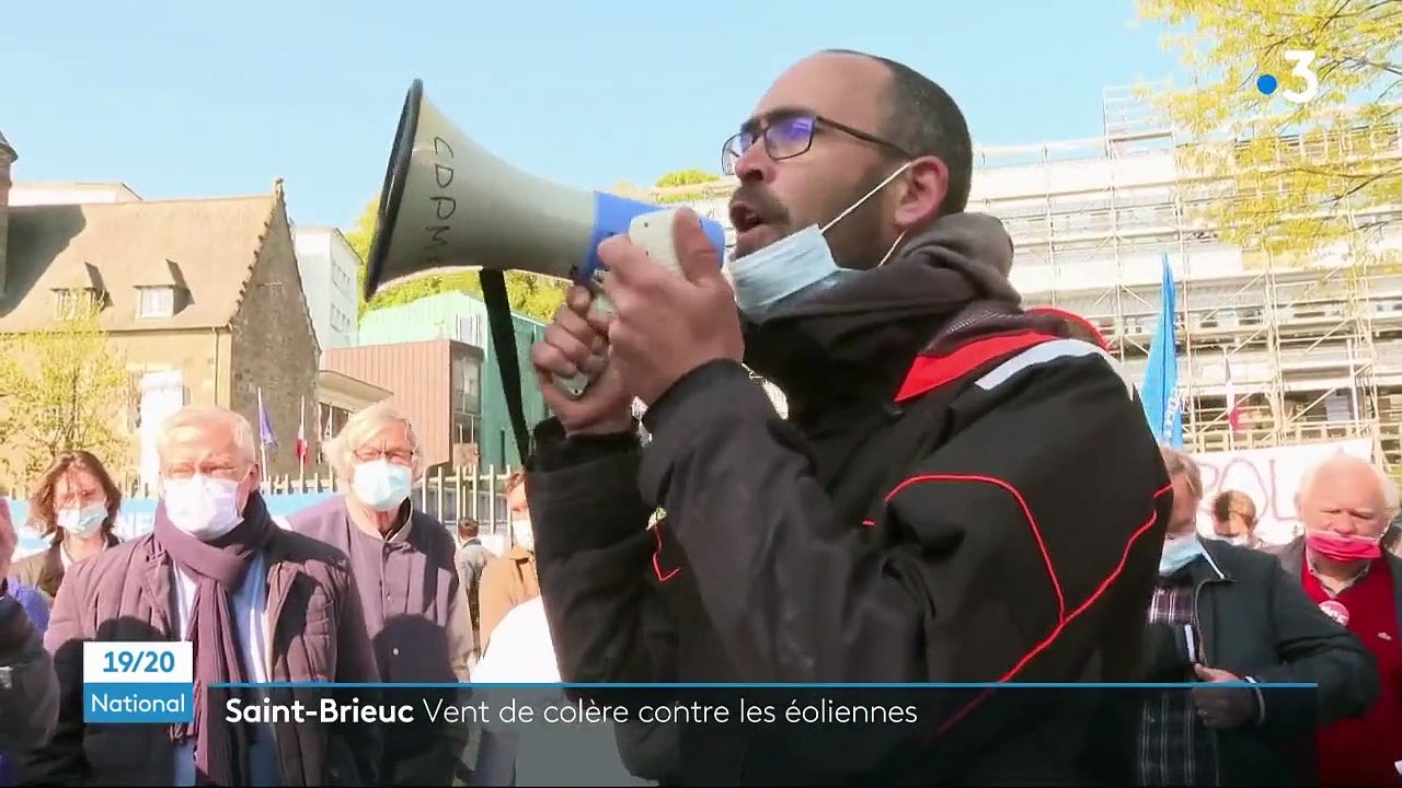 Saint-Brieuc : vent de colère face à la construction d'un grand parc éolien en mer
