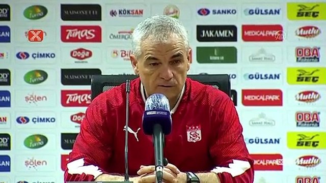 Rıza Çalımbay: İçerisi, dışarısı fark etmez