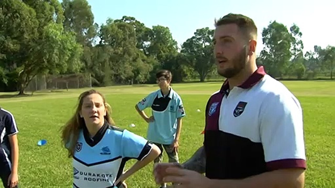 NRL players join scheme to help struggling stud...