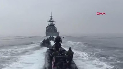 İngiliz donanmasından 'sırt roketli' tatbikat