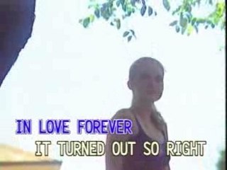 Frank Sinatra - Strangers in the night  (Karaoke)