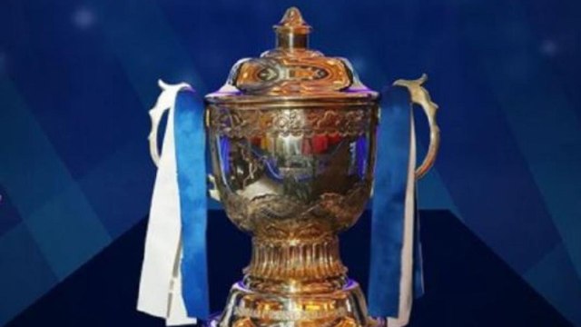 IPL 2021 suspended after four cricketer test positive