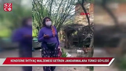 Kendisine ihtiyaç malzemesi getiren jandarmalara türkü söyledi